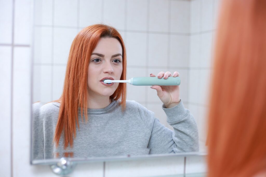 Mastering the Art of Proper Tooth Brushing: Techniques and Tips2